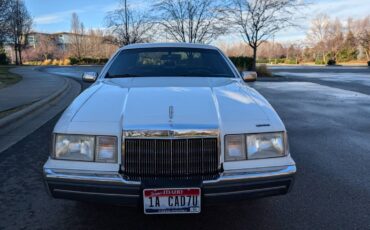 Lincoln-mark-vii-bill-blass-1990-white-11