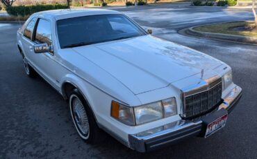 Lincoln-mark-vii-bill-blass-1990-white-12