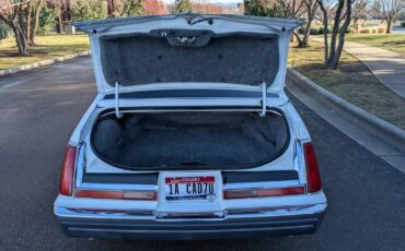 Lincoln-mark-vii-bill-blass-1990-white-19