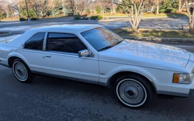 Lincoln mark vii bill blass 1990