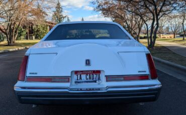 Lincoln-mark-vii-bill-blass-1990-white-6