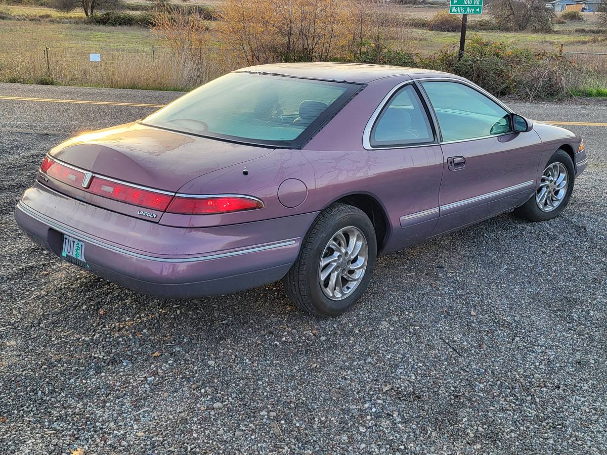 Lincoln-mark-viii-1994-1