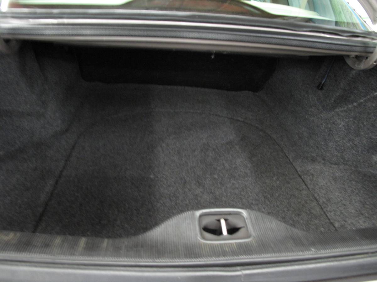 Lincoln-mark-viii-1995-grey-14