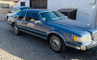 Lincoln-mark-vll-1984-blue-3
