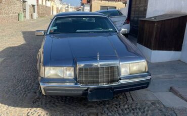 Lincoln-mark-vll-1984-blue