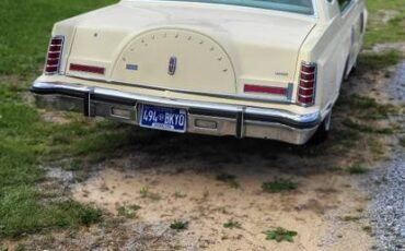 Lincoln-markv-1979-yellow-3