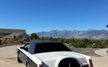 Lincoln-mk-v-1979-white-13