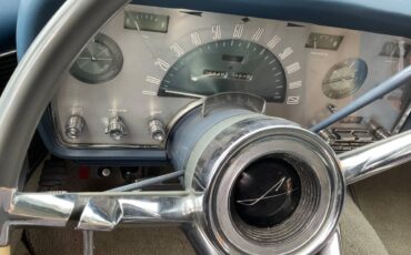 Lincoln-premier-1958-blue-7