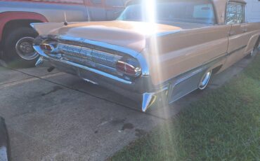 Lincoln-premiere-1959-6