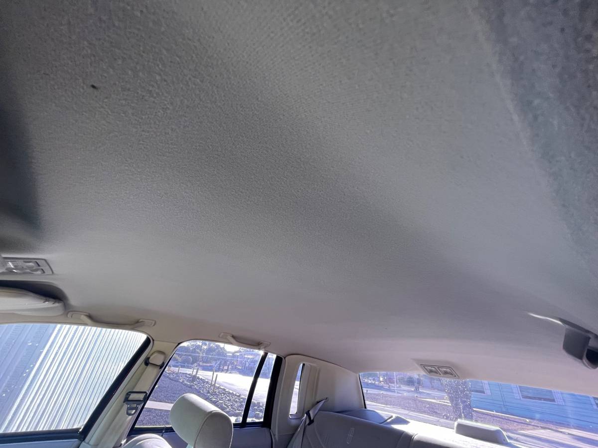 Lincoln-town-car-1990-10