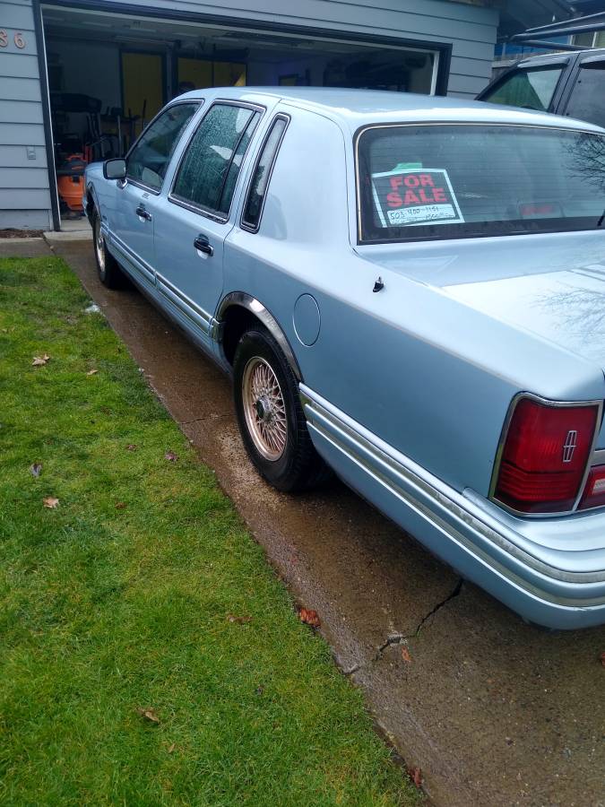 Lincoln-town-car-1990-blue-18