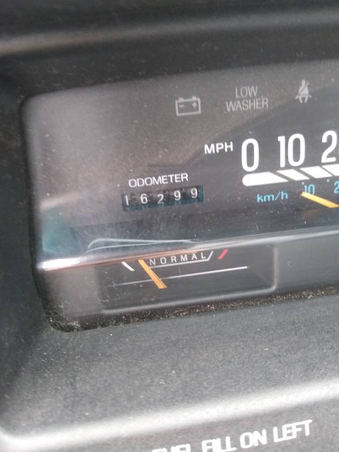 Lincoln-town-car-1990-blue-6