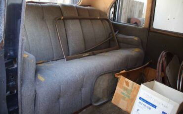 Lincoln-zephyr-limousine-1941-black-5