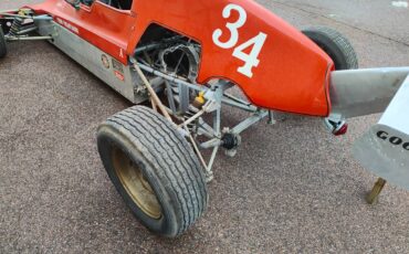 Lola-uk-t-342-f-2000-1976-2