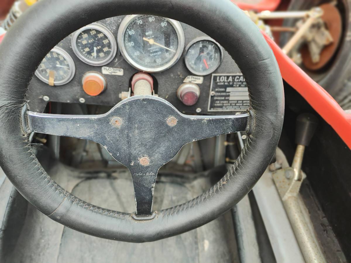 Lola-uk-t-342-f-2000-1976-8