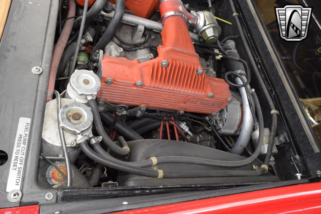 Lotus-Esprit-S4-1994-coupe-21