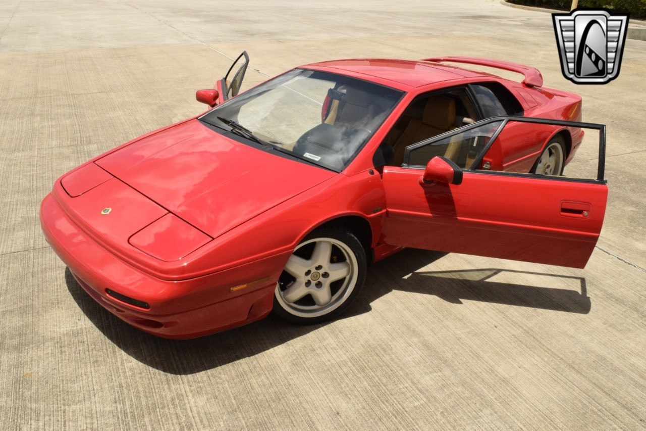 Lotus-Esprit-S4-1994-coupe-32