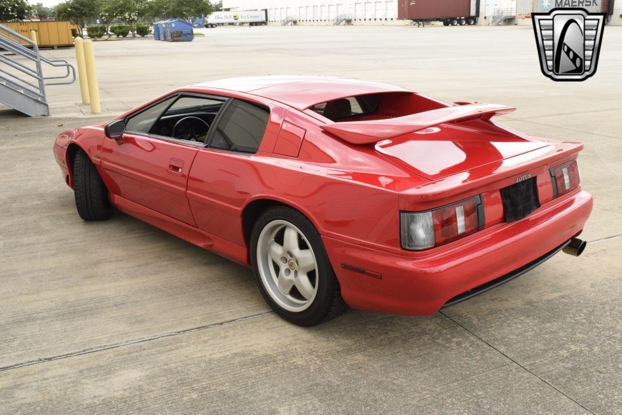 Lotus-Esprit-S4-1994-coupe-37