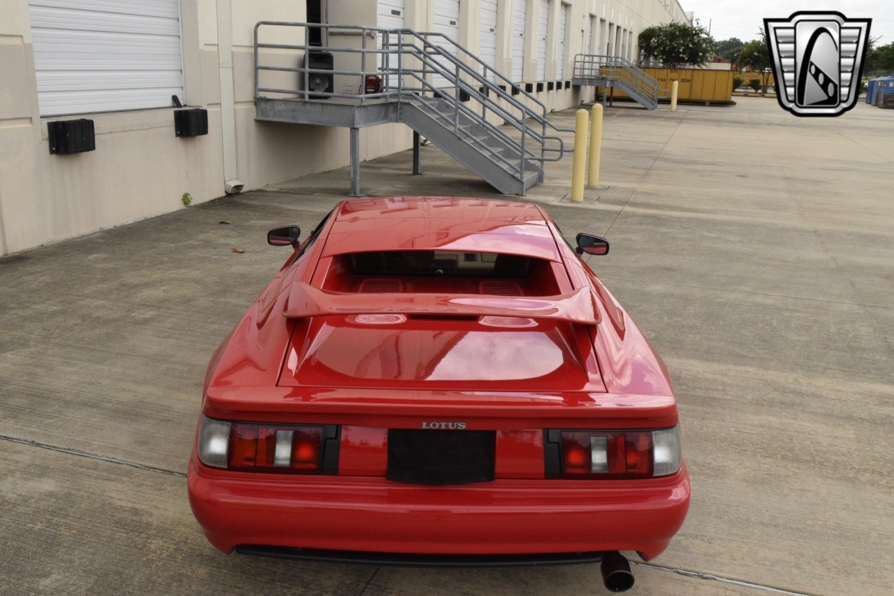 Lotus-Esprit-S4-1994-coupe-38