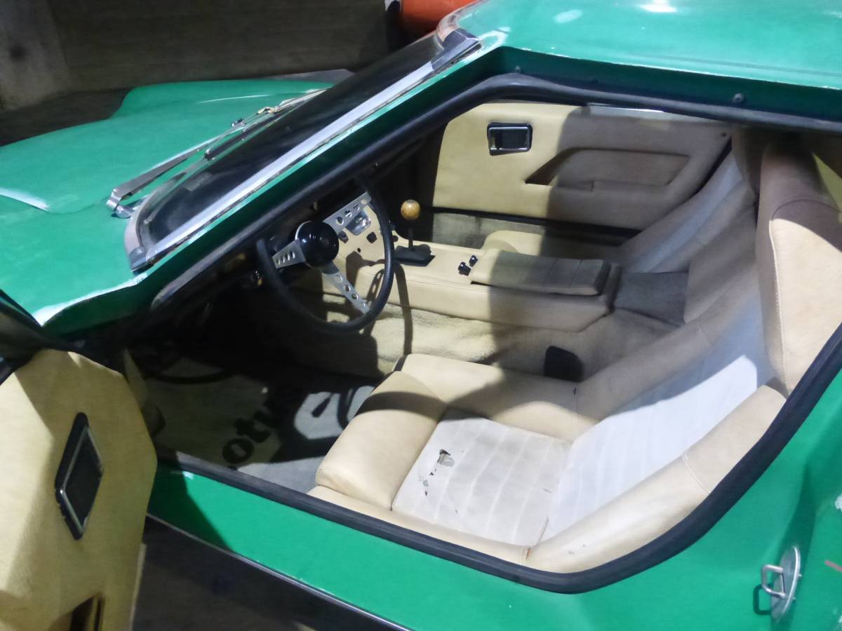 Lotus-europa-1974-green-11