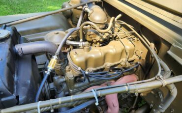 M38a2-willys-jeep-1955-green-3