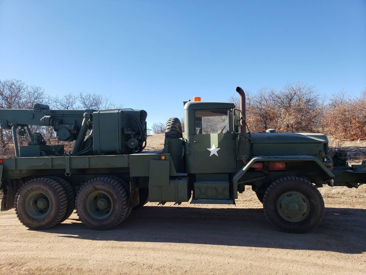 M816-am-general-wrecker-diesel-1970-green-19