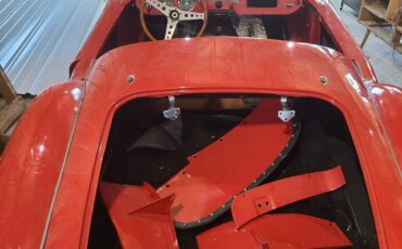 MG-MGA-1957-Convertible-19