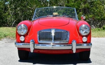 MG-MGA-1962-Convertible-10