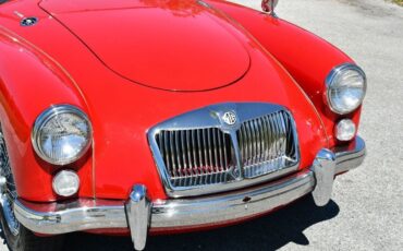 MG-MGA-1962-Convertible-12