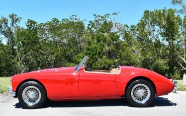 MG-MGA-1962-Convertible-30