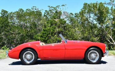 MG-MGA-1962-Convertible-36