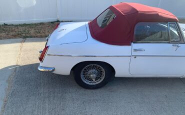 MG-MGB-1964-Convertible-13