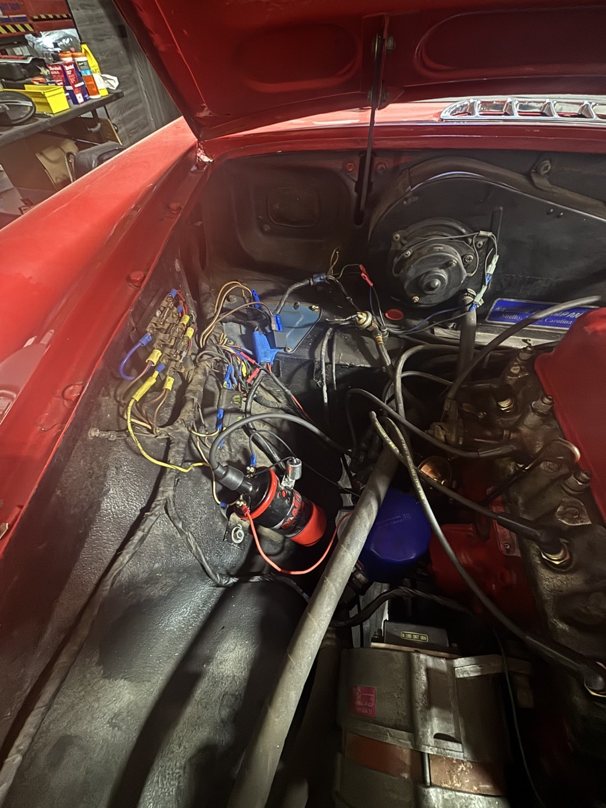 MG-MGB-1974-Convertible-12