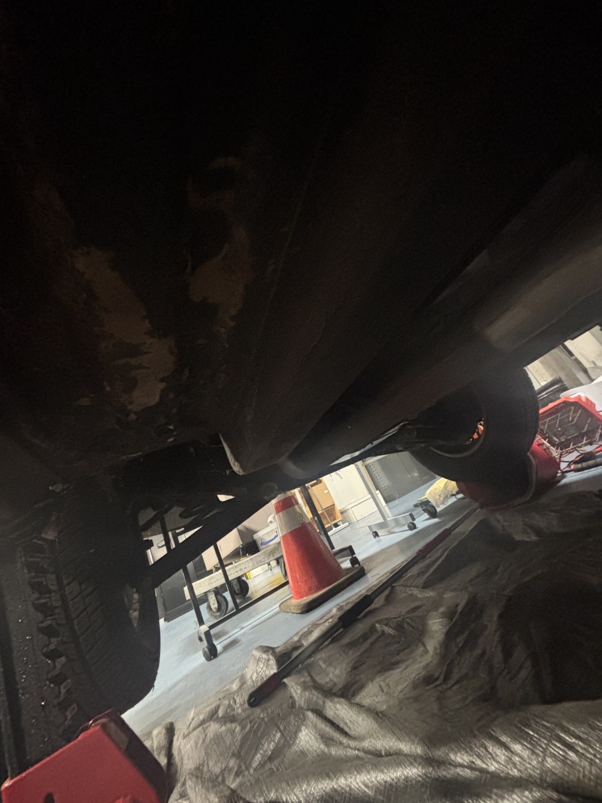 MG-MGB-1974-Convertible-16