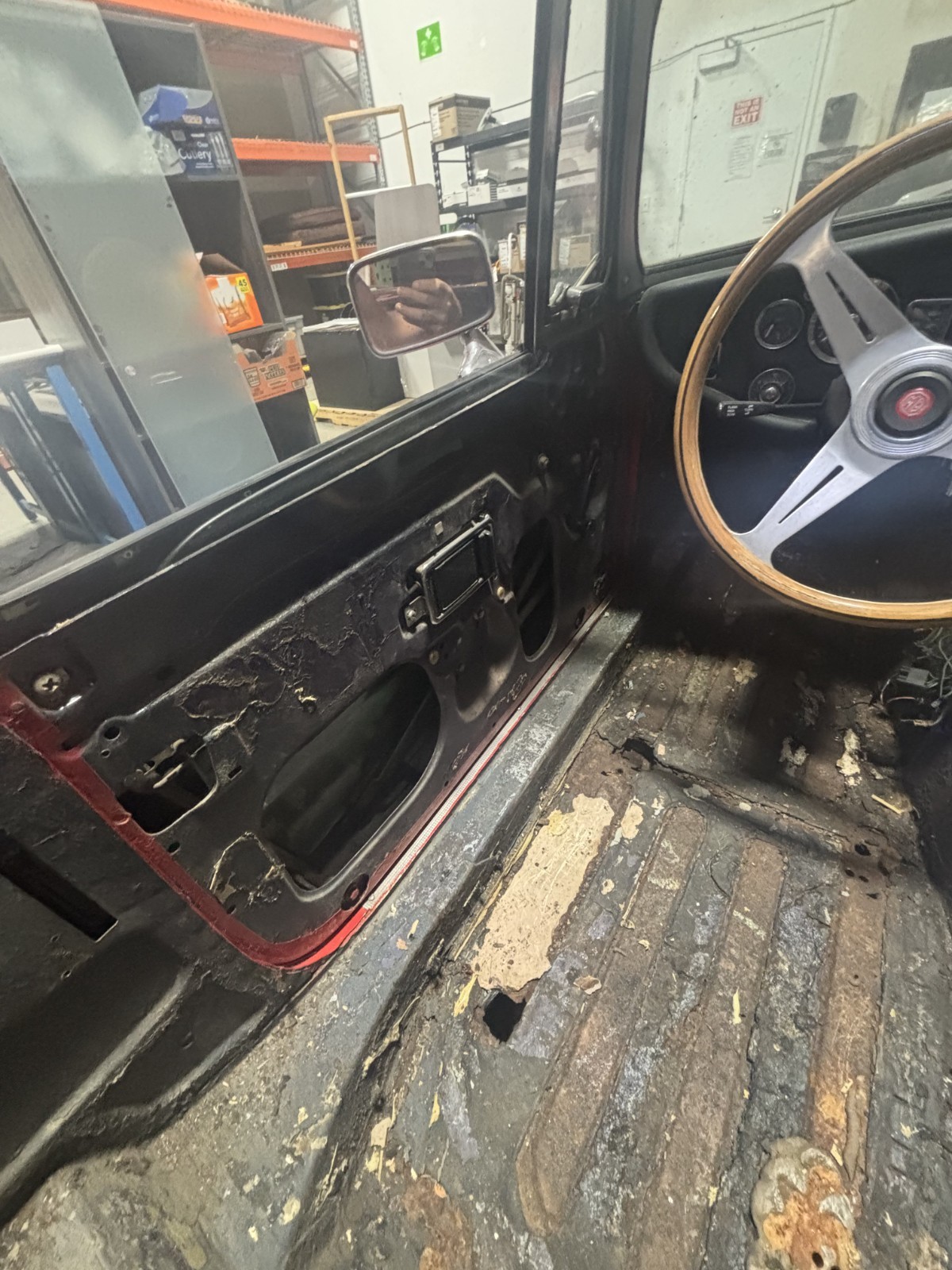 MG-MGB-1974-Convertible-6