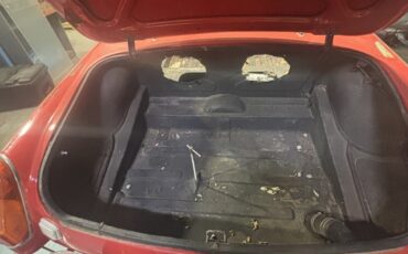 MG-MGB-1974-Convertible-7