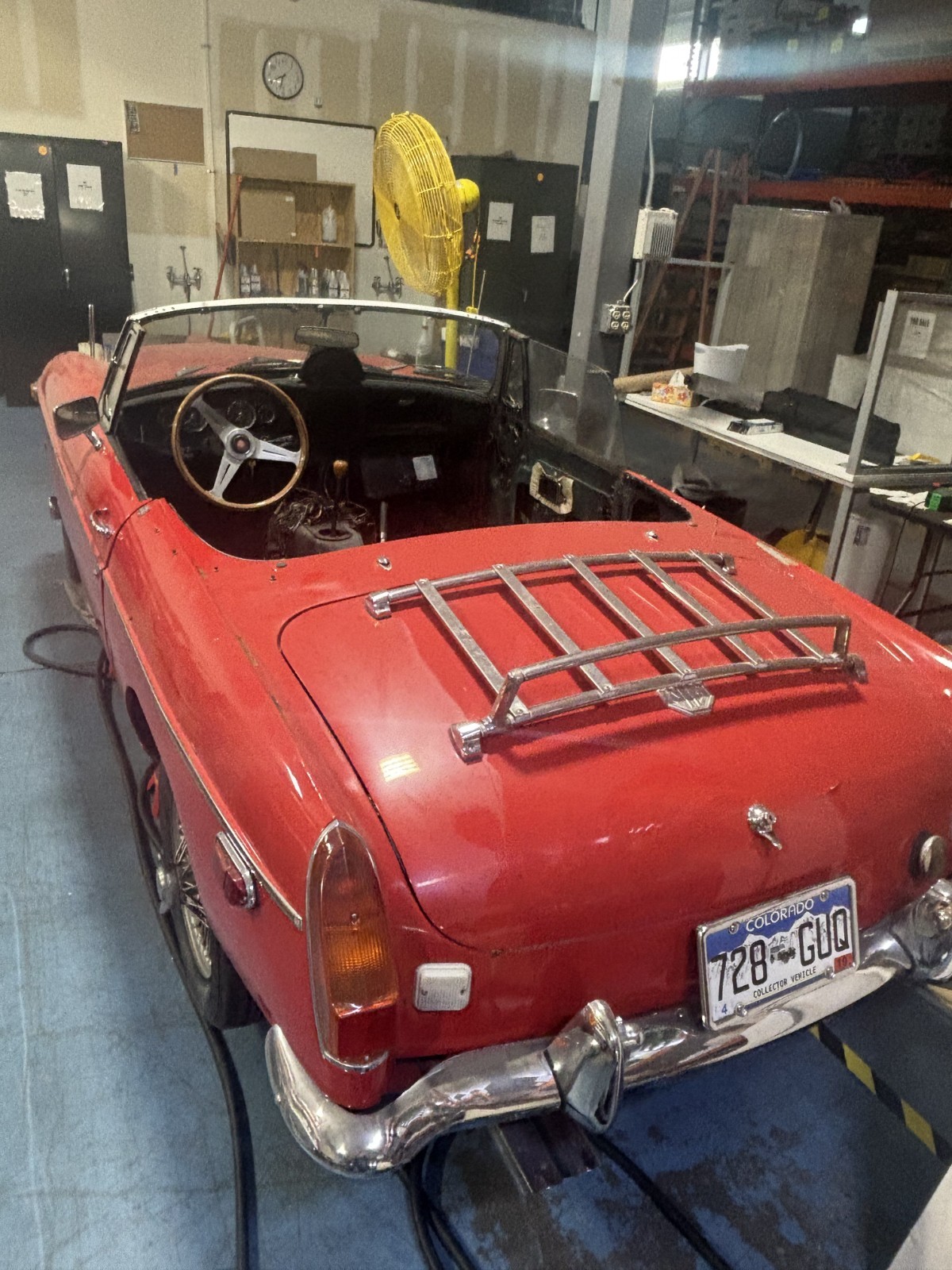 MG-MGB-1974-Convertible