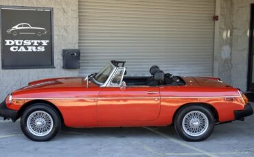 MG-MGB-1975-Convertible-1