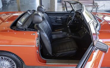 MG-MGB-1975-Convertible-11