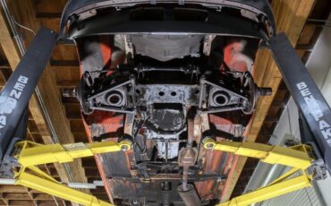 MG-MGB-1975-Convertible-15