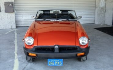 MG-MGB-1975-Convertible-7