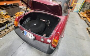 MG-MGB-1976-Convertible-6