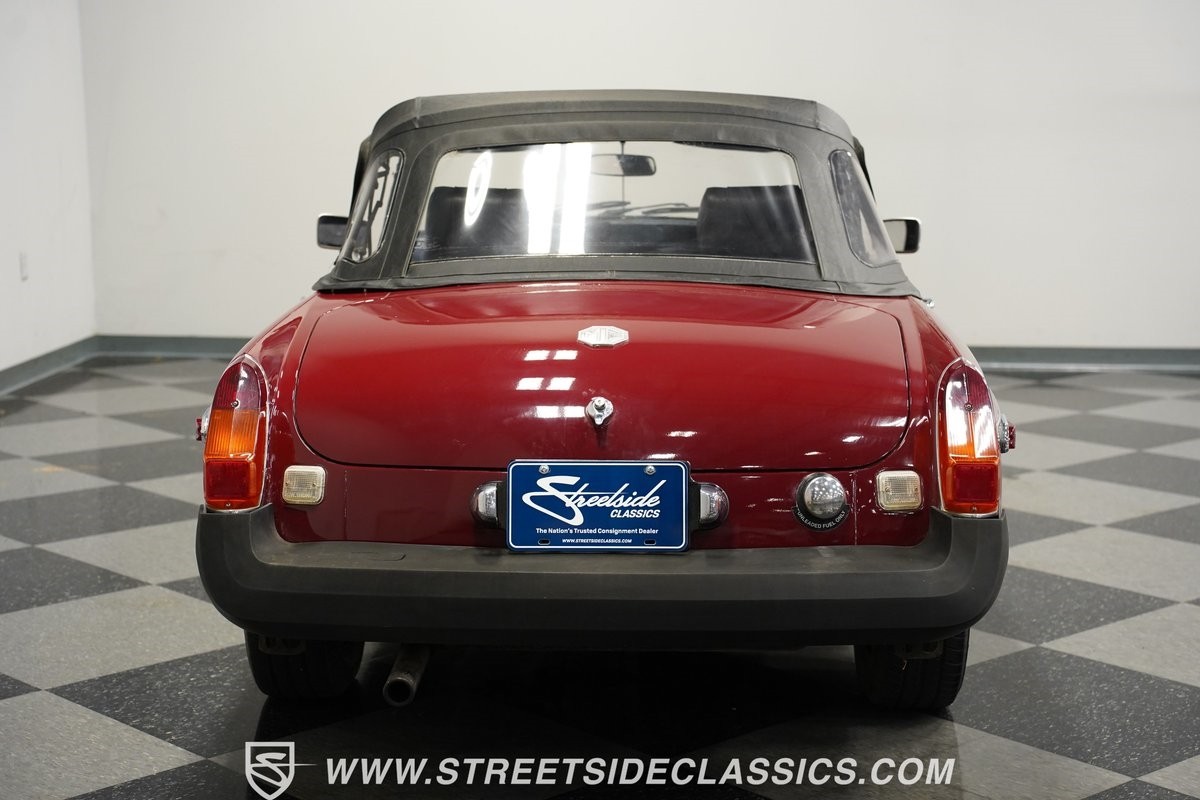 MG-MGB-1976-Roadster-10