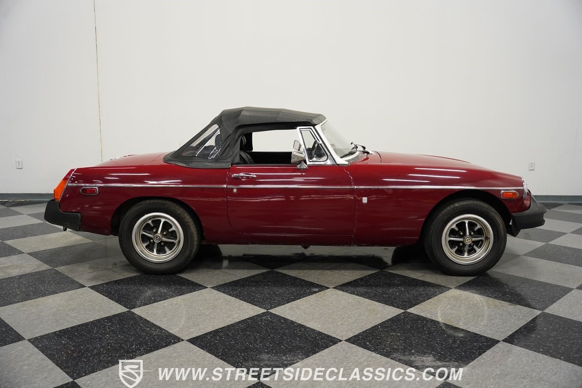 MG-MGB-1976-Roadster-14