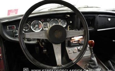 MG-MGB-1976-Roadster-39