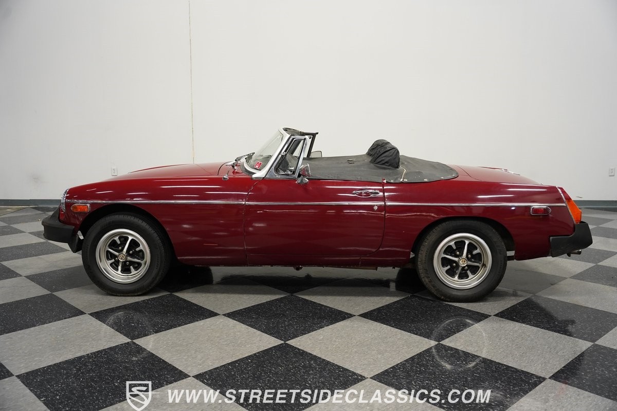 MG-MGB-1976-Roadster-7