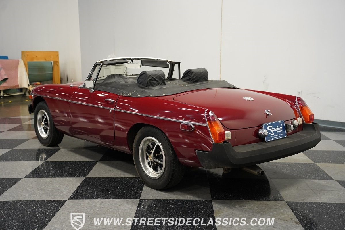 MG-MGB-1976-Roadster-9