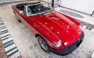 MG-MGB-1977-10