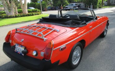 MG-MGB-1979-Convertible-9