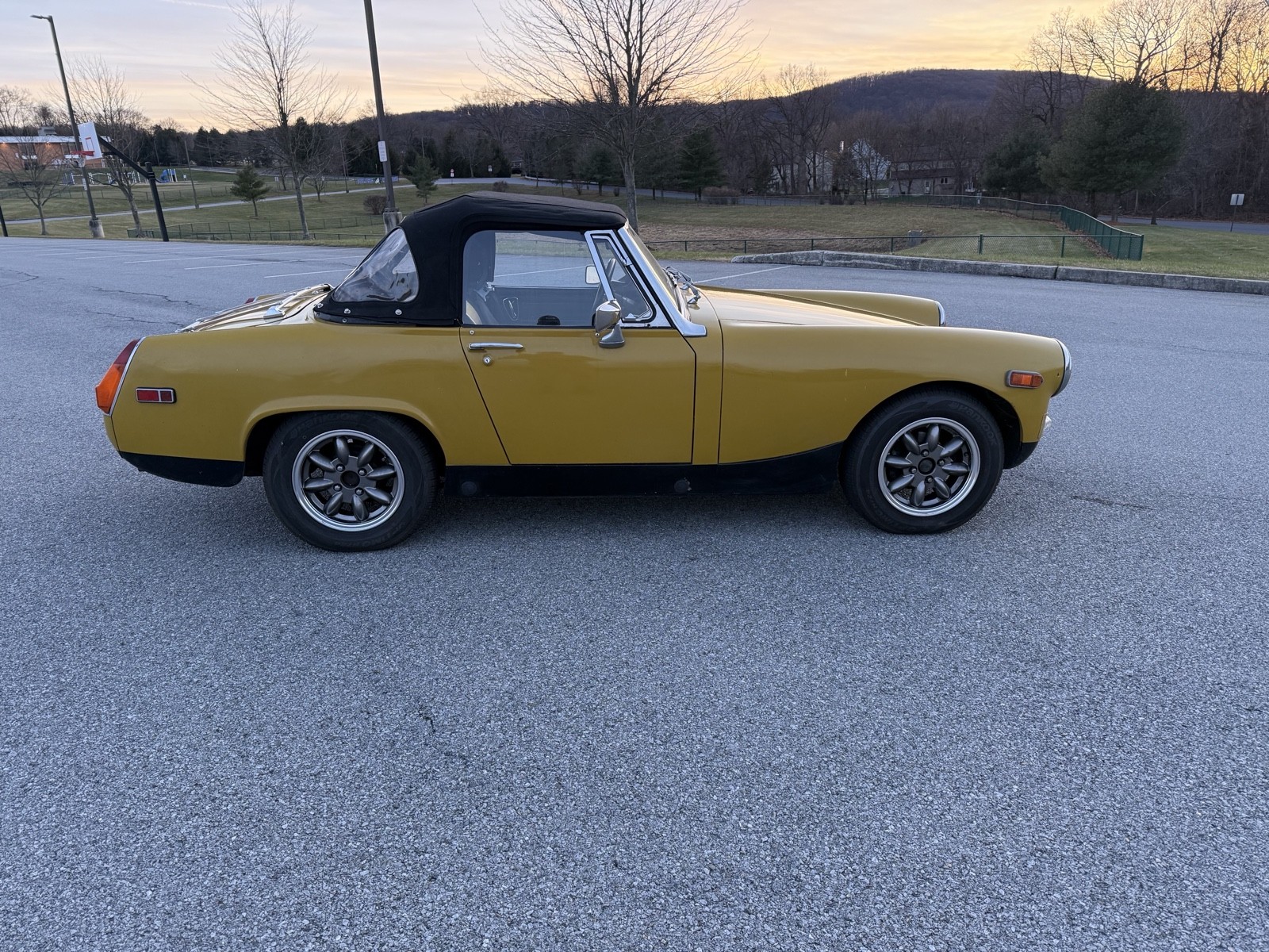 MG-Midget-1976-20